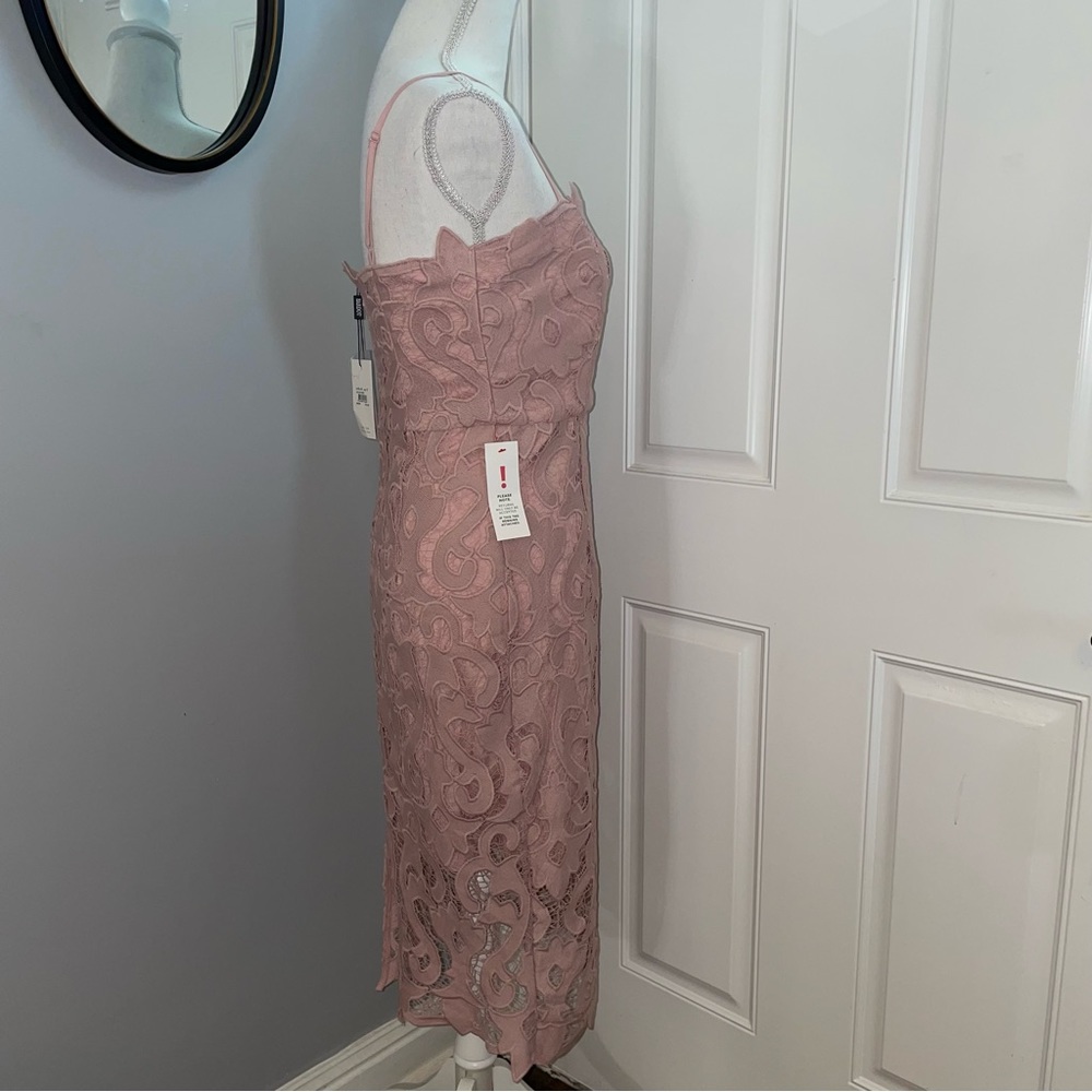 NWT Bardot Lina Lace Dress Pink Rose - Picture 4 of 16